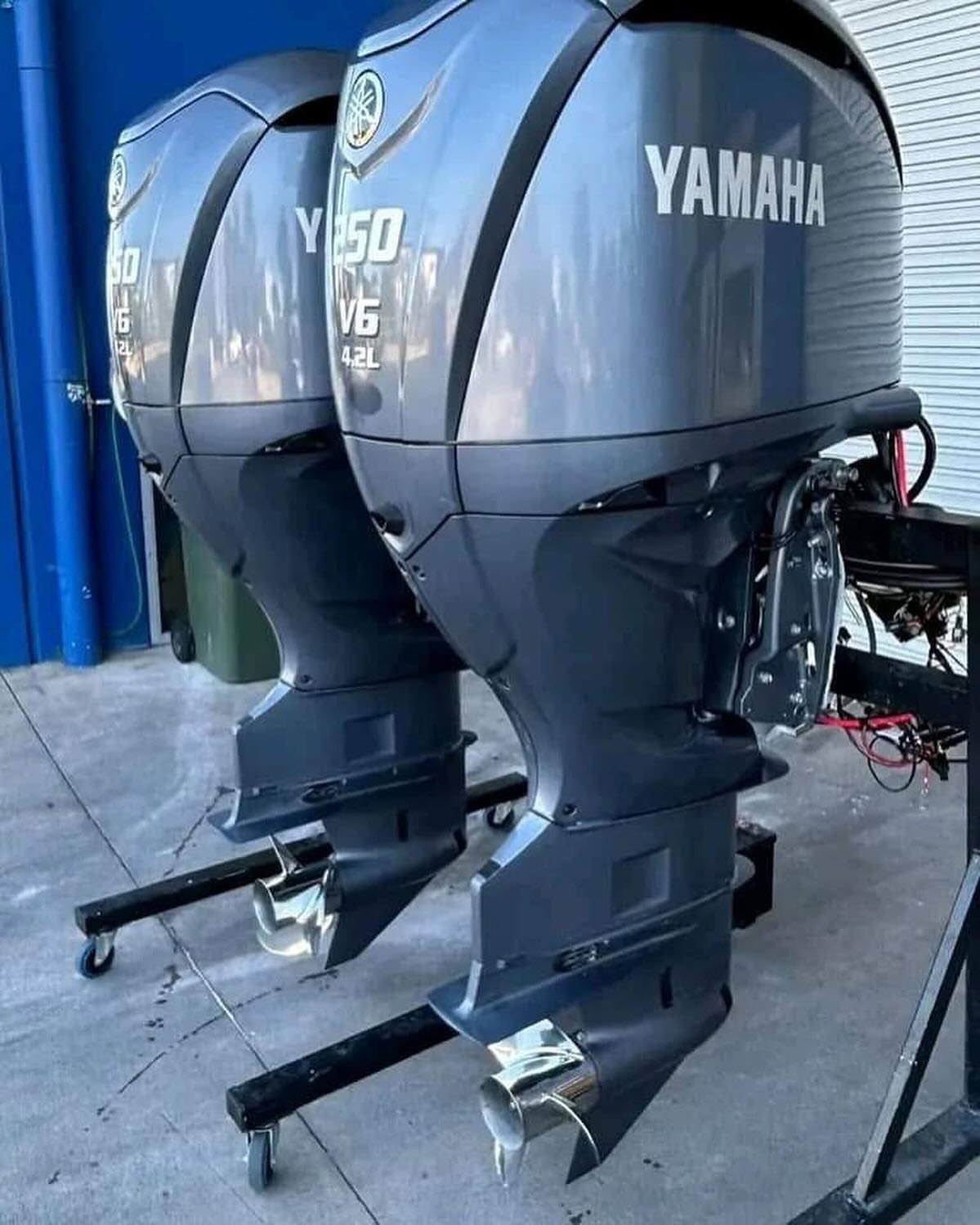 Twin Yamaha F250NCB 250HP outboards for sale - Image 3